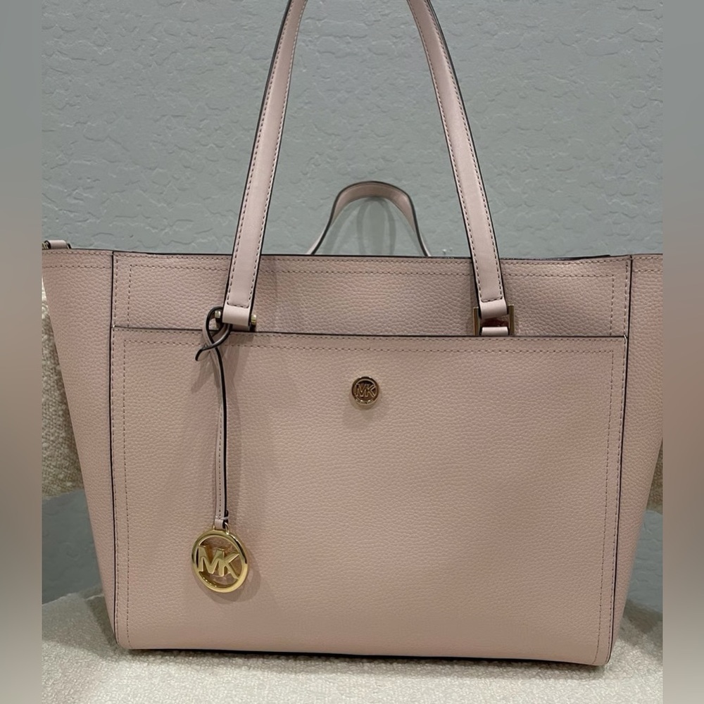 Micheal kors tote bag